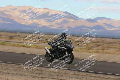 media/Sep-11-2022-SoCal Trackdays (Sun) [[81b7e951af]]/Back Straight Speed (850am)/